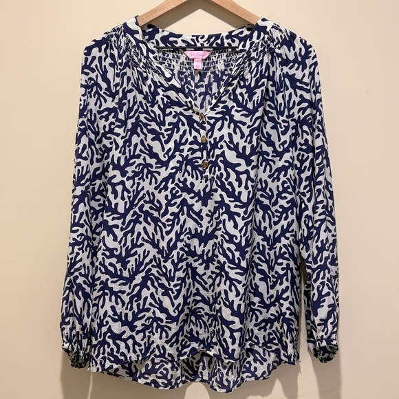 Lilly Pulitzer Tops - Lilly Pulitzer Elsa 1/4 Button Silk Blouse